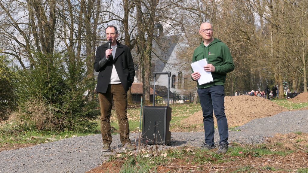 Führung im Schlosspark Gedern mit Vertretern der Landesgartenschau Oberhessen 2027